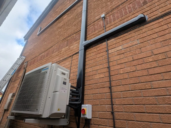 Daikin 5 Port Multi split outdoor unit with clean black trunking